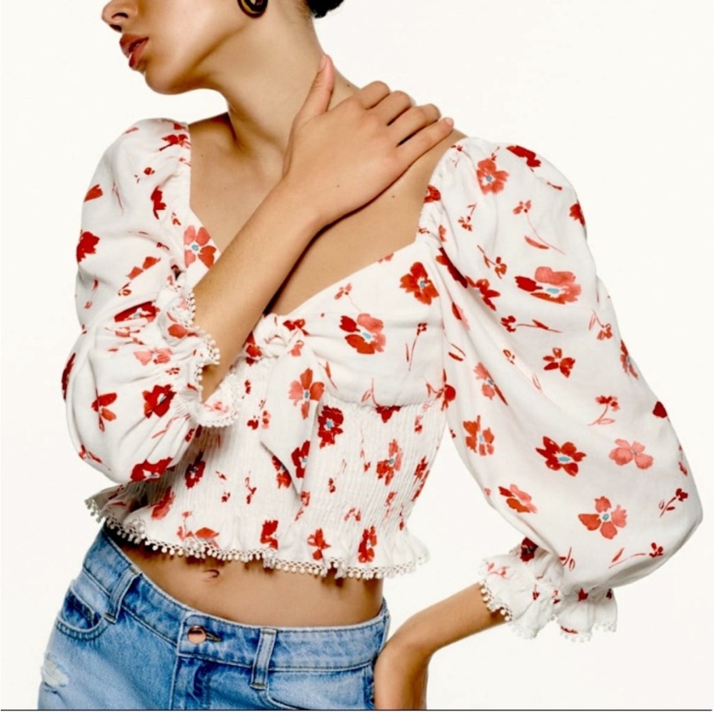 Floral puff sleeve blouse